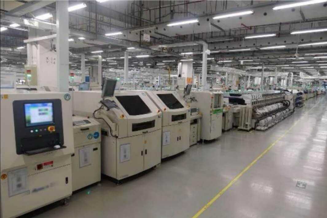 實探華為南方工廠手機生產線 生產正常進行中 智能化與韌性并舉